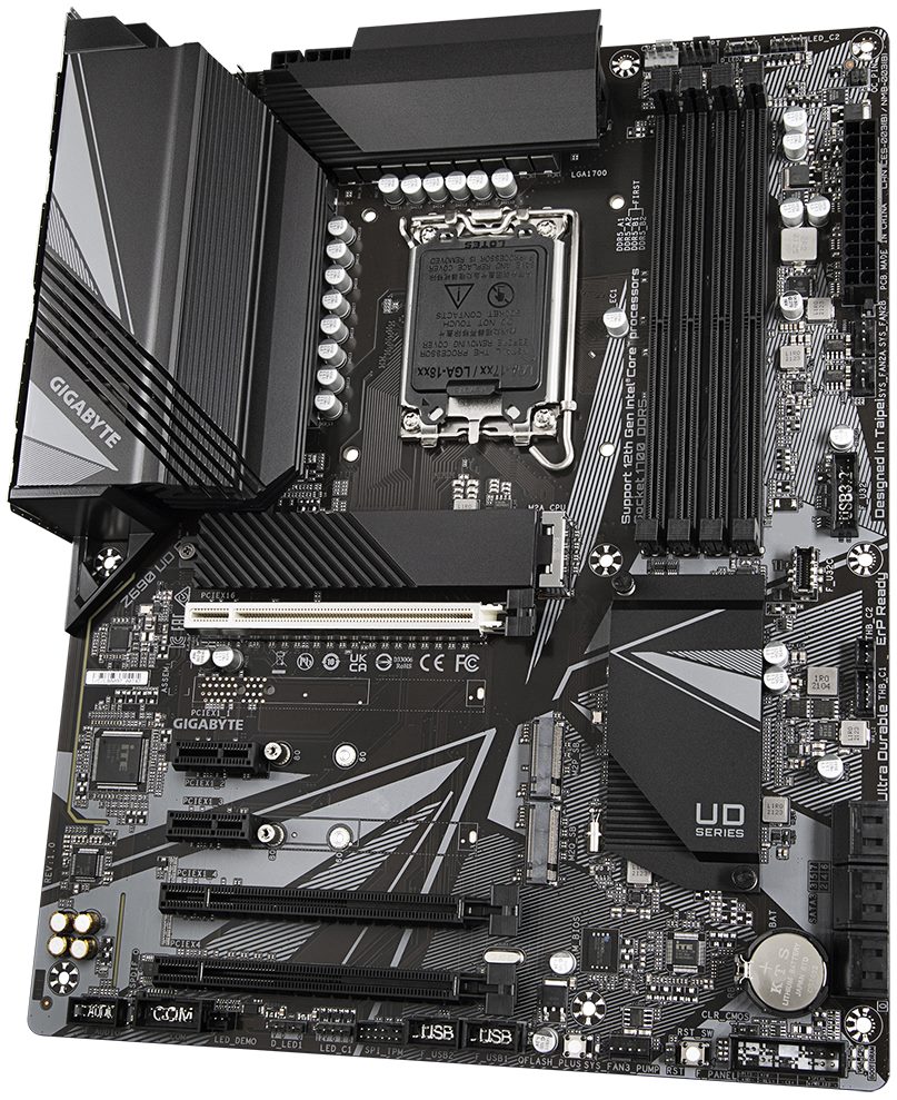 OPRAVENÉ - GIGABYTE Z690 UD AX / LGA1700 / Intel Z690 / 4x DDR5 / 3x M.2 / HDMI / DP / USB-C / WiFi / ATX